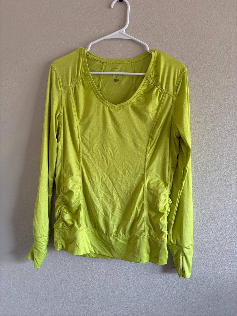 Tangerine Lime Long-Sleeve V-Neck Active Top